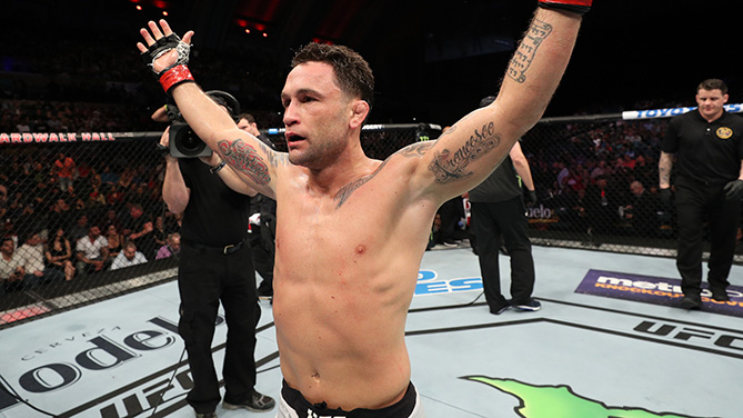 Giới võ sĩ nói gì về việc UFC tổ chức đấu giữa dịch virus Corona